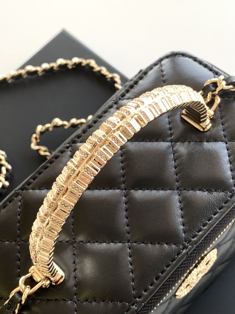 Ch**el cosmetic bags